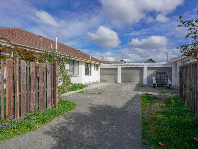 2/6 Washbournes Road, Wigram, Christchurch - Carousel 17