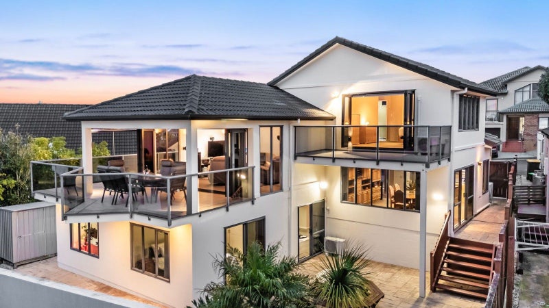 157E Hobsonville Road, West Harbour, Auckland - Carousel 1