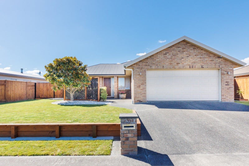 23 Branigan Parade, Kelvin Grove, Palmerston North - Carousel 2