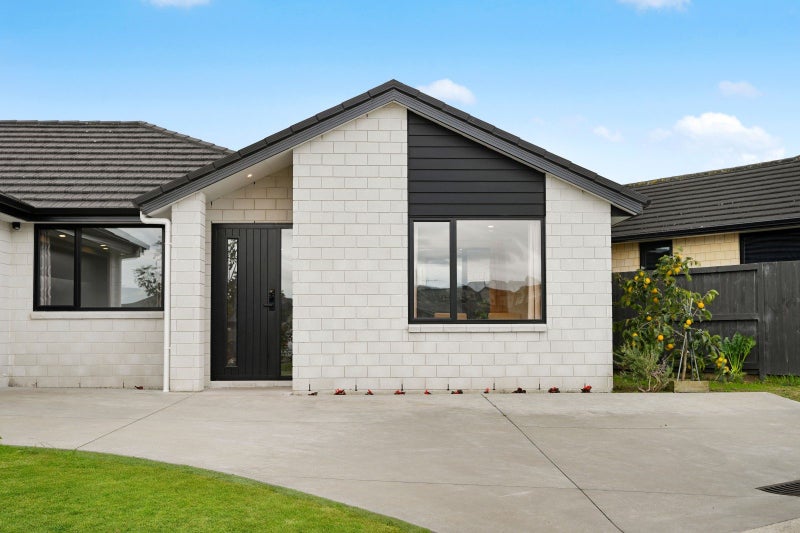 41 North Ridge Drive, Rototuna North, Hamilton - Carousel 2