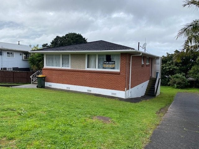 7 The Crest, Sunnyhills, Auckland - Carousel 2