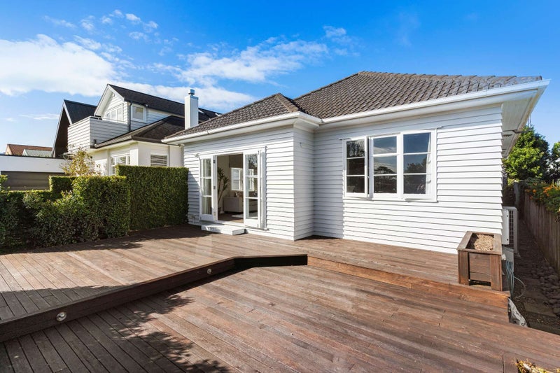 12 Lemington Road, Westmere, Auckland - Carousel 2