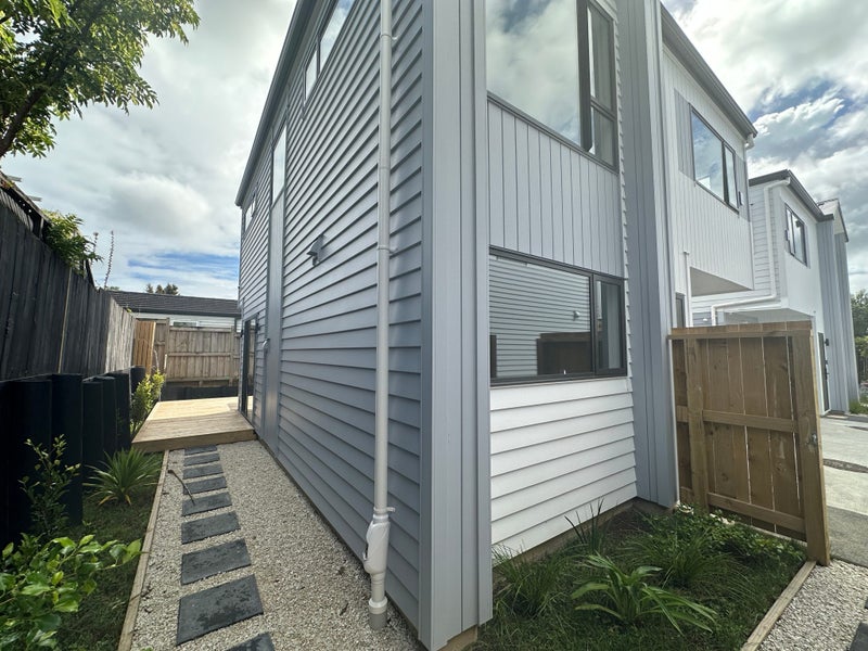 15 Quibray Place, Botany Downs, Auckland - Carousel 12