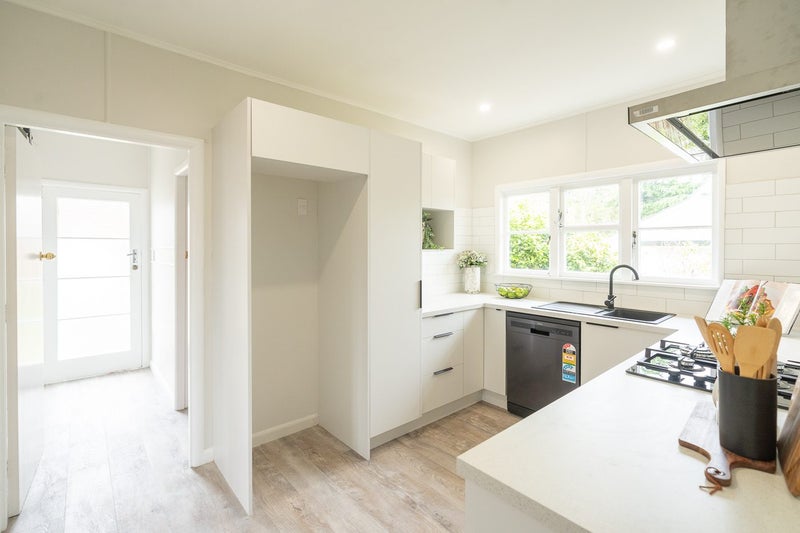 376 Ulster Street, Whitiora, Hamilton - Carousel 2