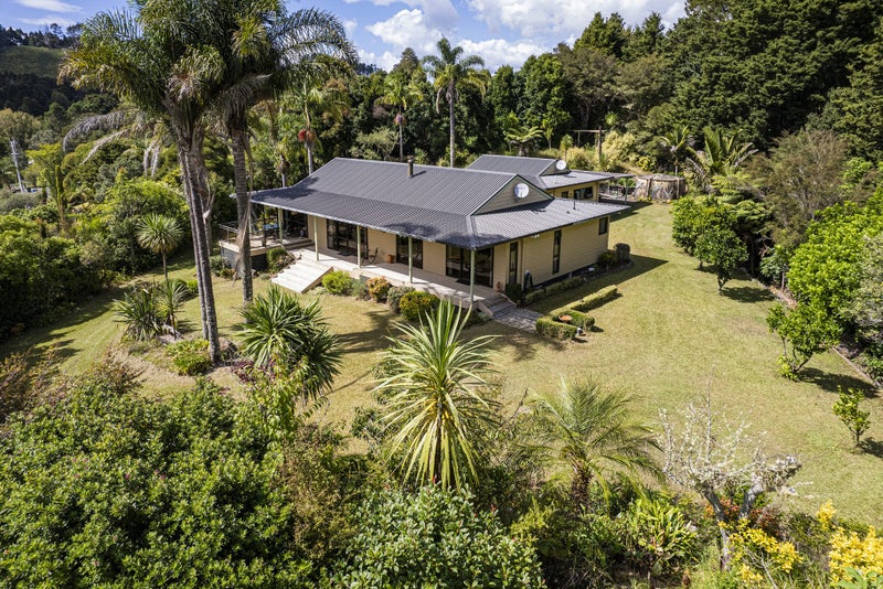 79 Clapham Road, Whangarei - Carousel 1