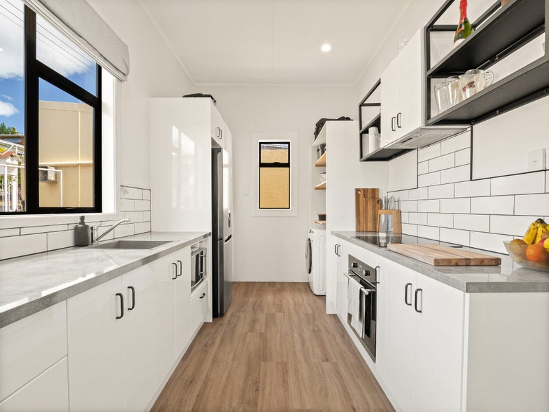 23 Clyde Street, Kinmont Park, Mosgiel - Carousel 2