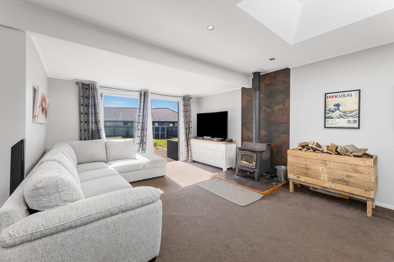 7 Burden Street, Redwoodtown, Blenheim - Carousel 2