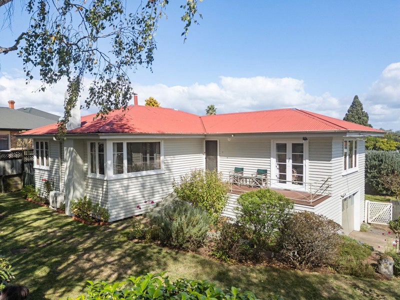 80 Moore Street, Leamington, Cambridge - Carousel 1