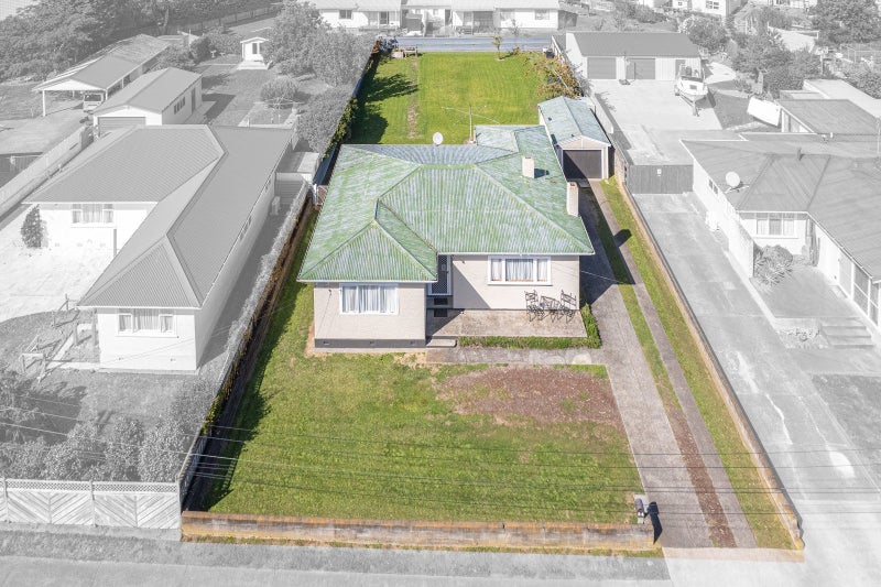 34 Burton Avenue, Whanganui East, Whanganui - Carousel 2