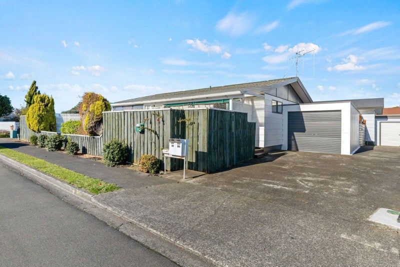 15A Saunders Place, Gonville, Whanganui - Carousel 1