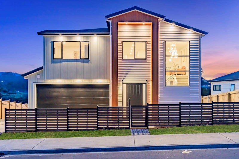 10 Monte Cristal Avenue, Swanson, Auckland - Carousel 2