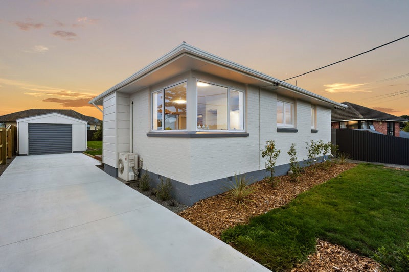 11 Ontario Place, Wainoni, Christchurch - Carousel 1