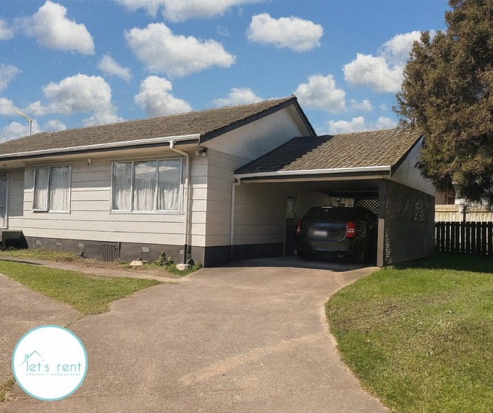 10 Stoll Place, Clendon Park, Auckland - Carousel 1