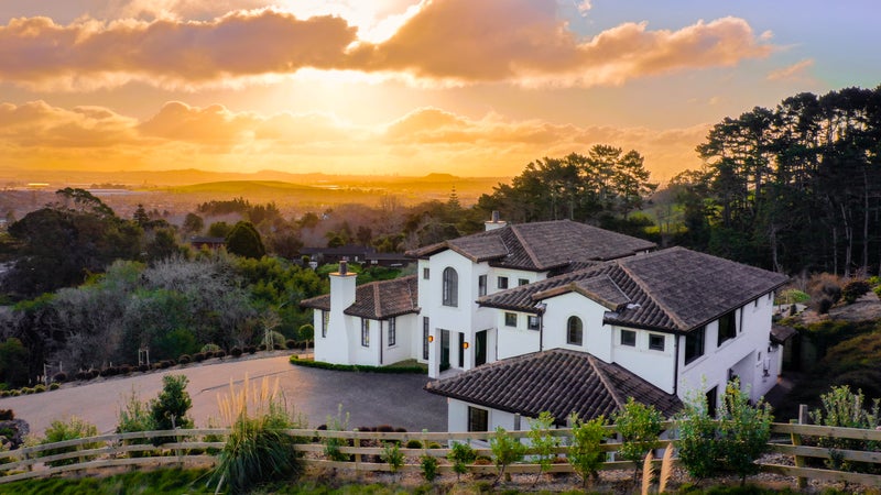 41C Gracechurch Drive, Flat Bush, Auckland - Carousel 1