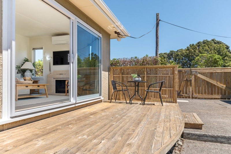 43A Wallace Place, Westown, New Plymouth - Carousel 1