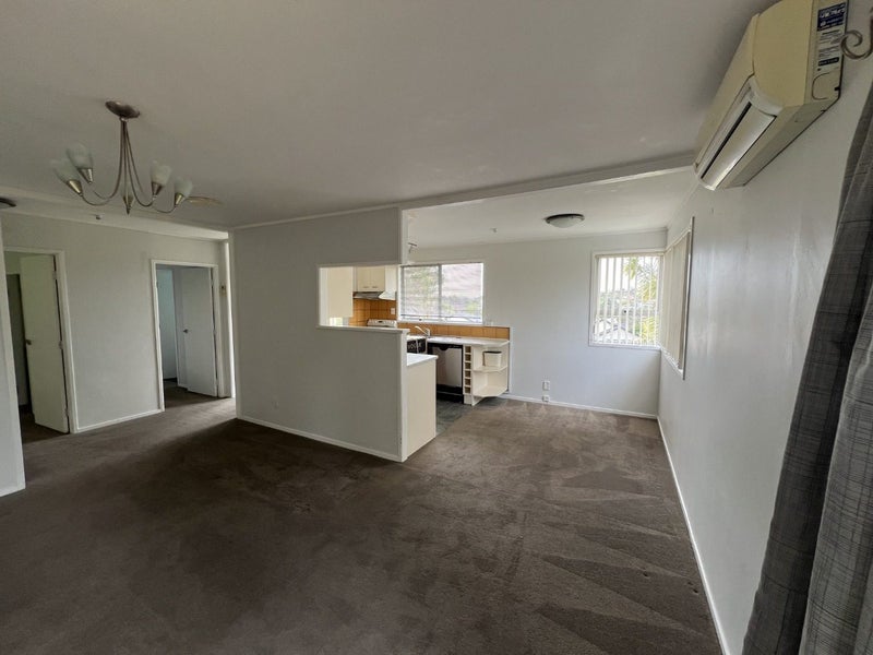 4 Cranston Street, Torbay, Auckland - Carousel 2