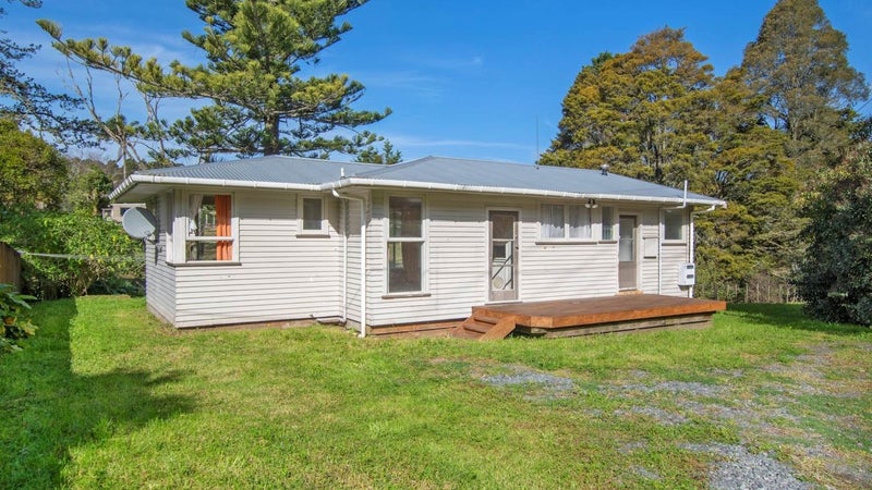 2 Snake Hill Road, Te Kamo, Kamo - Carousel 1