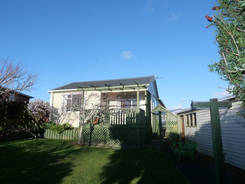 115 Gloaming Hill, Titahi Bay, Porirua - Carousel 2
