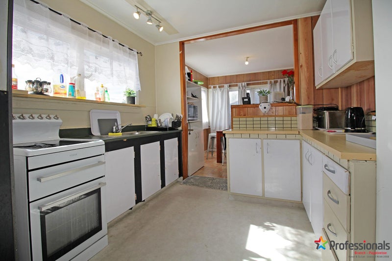 24 Forbes Road, Favona, Auckland - Carousel 2