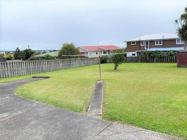 11 Matata Street, Blockhouse Bay, Auckland - Carousel 9