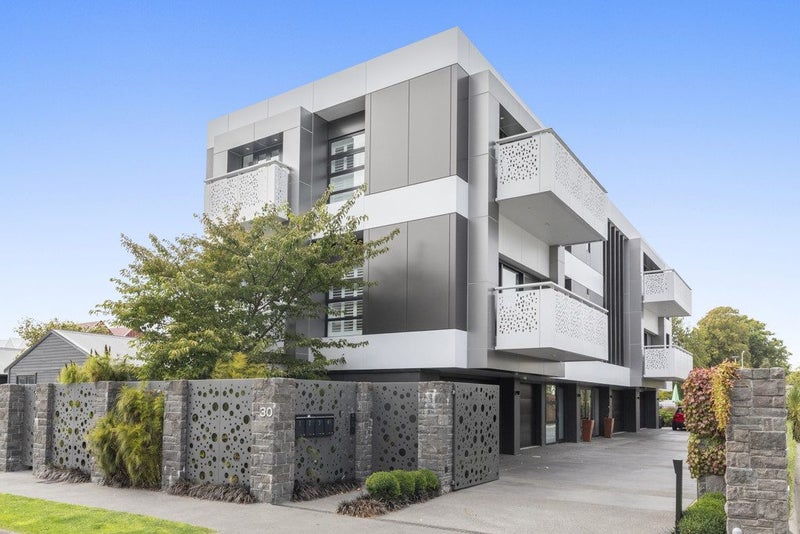 2/30 Peterborough Street, Christchurch Central, Christchurch - Carousel 1