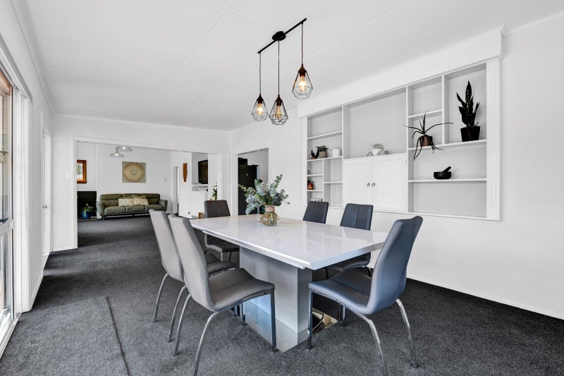 1233 Egmont Road, New Plymouth - Carousel 2