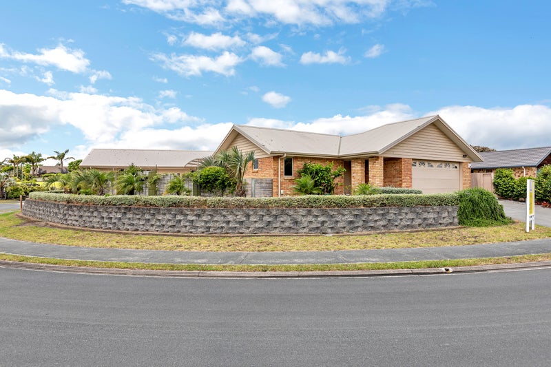 43 Barbados Way, One Tree Point - Carousel 2
