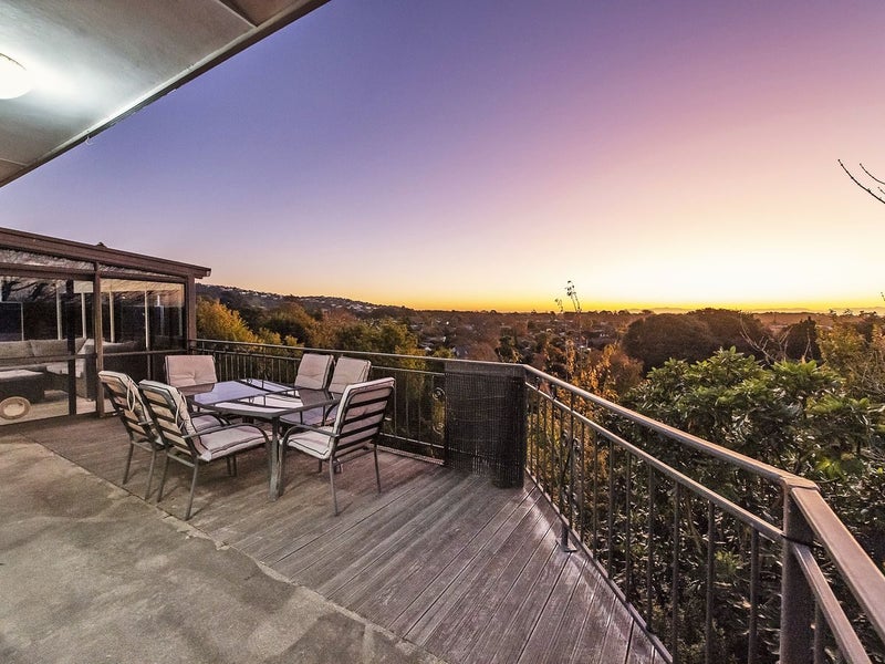 10 Bengal Drive, Cashmere, Christchurch - Carousel 2