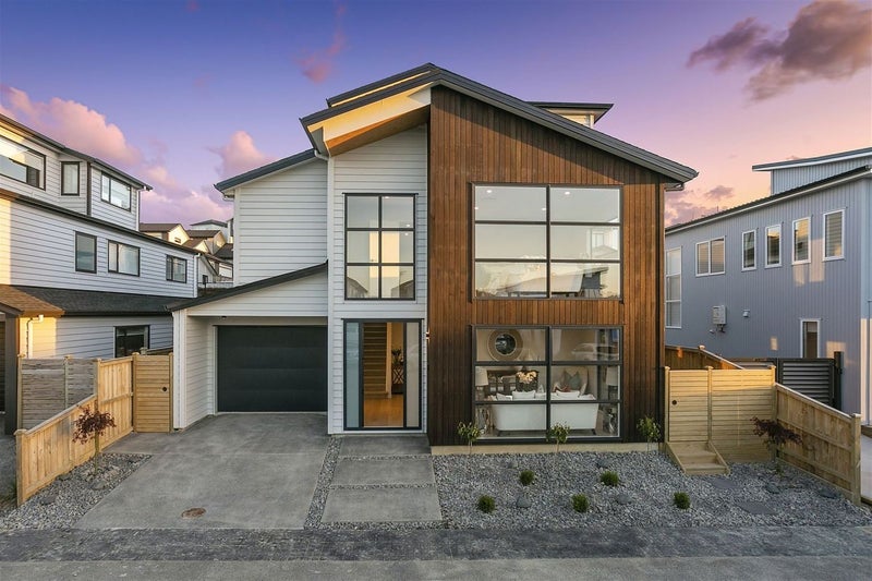 8 Turutu Place, Long Bay, Auckland - Carousel 1