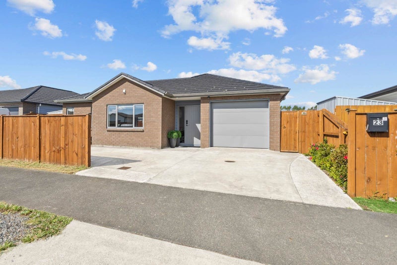23 Koroheke Road, Takanini, Auckland - Carousel 19
