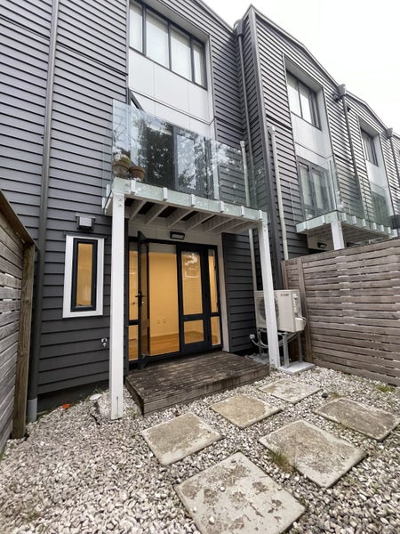 7 Sudbury Terrace, Parnell, Auckland - Carousel 2