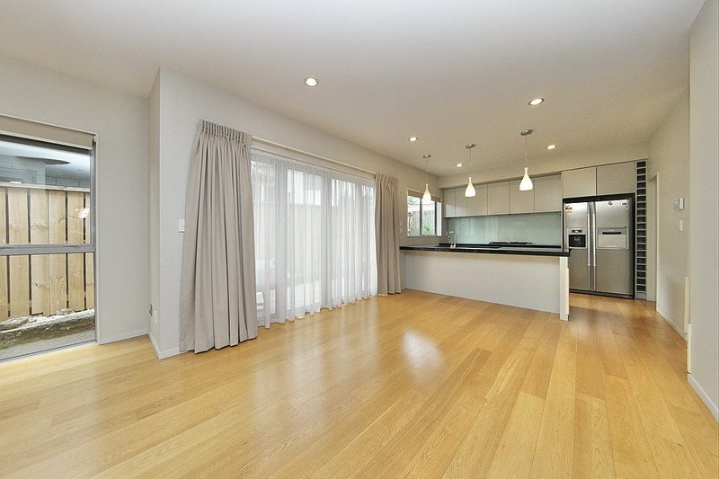 40 Rockfield Road, Penrose, Auckland - Carousel 2