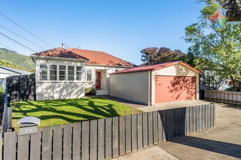 38 Bush Street, Naenae, Lower Hutt - Carousel 1