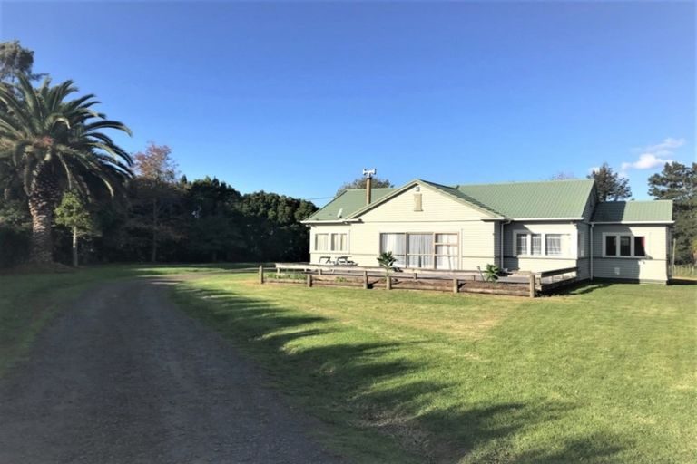 98 Totara Road, Whenuapai, Auckland - Carousel 1