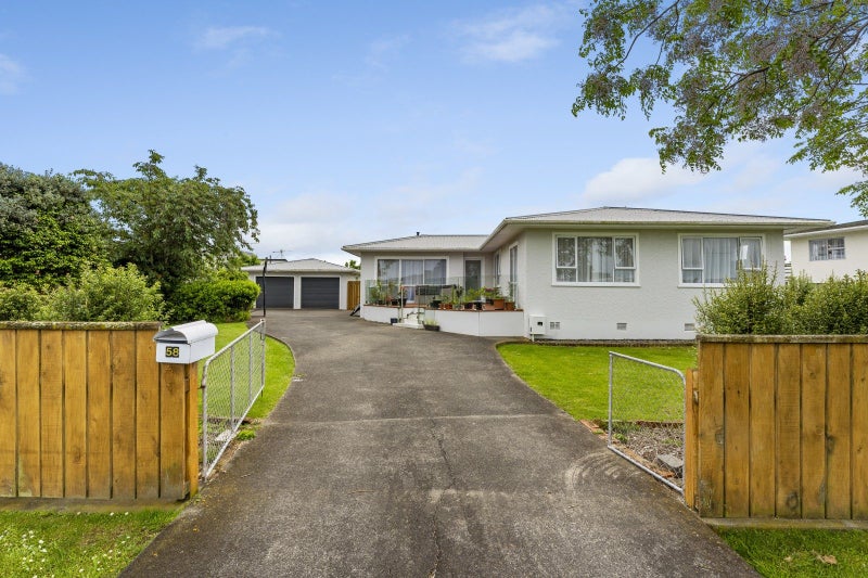 58 Somerset Road, Springvale, Whanganui - Carousel 1