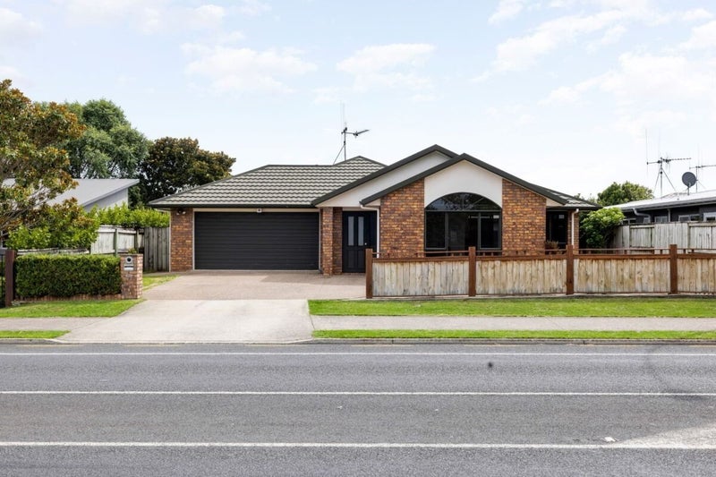 431 Hukanui Road, Rototuna, Hamilton - Carousel 1