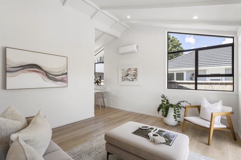 16B Durham Street, Te Atatu Peninsula, Auckland - Carousel 2