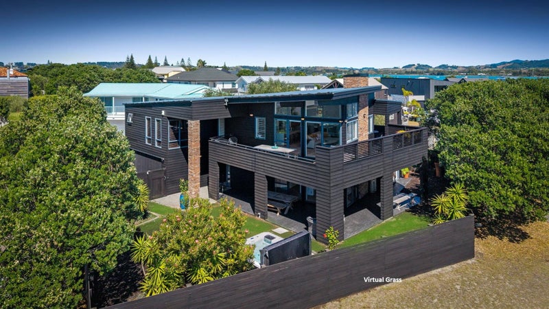 35 Lagoon Way, Omaha, Auckland - Carousel 1