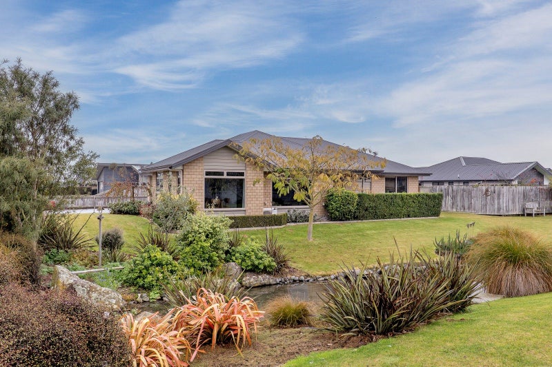 10 Braebrook Drive, Netherby, Ashburton - Carousel 1