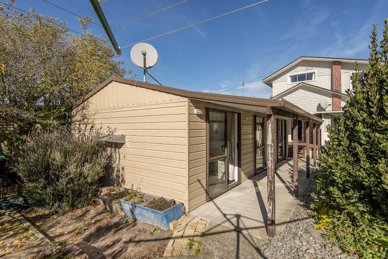 76 Sawyers Arms Road, Northcote, Christchurch - Carousel 2