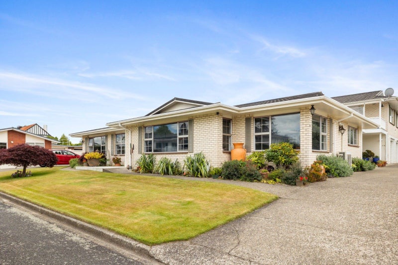 19A Gwendoline Street, Glenholme, Rotorua - Carousel 1