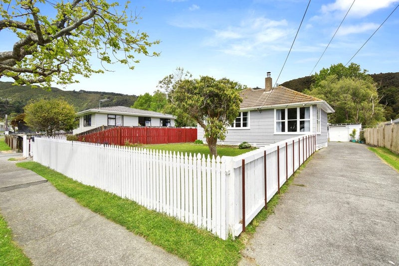 2/98 Strand Crescent, Naenae, Lower Hutt - Carousel 1
