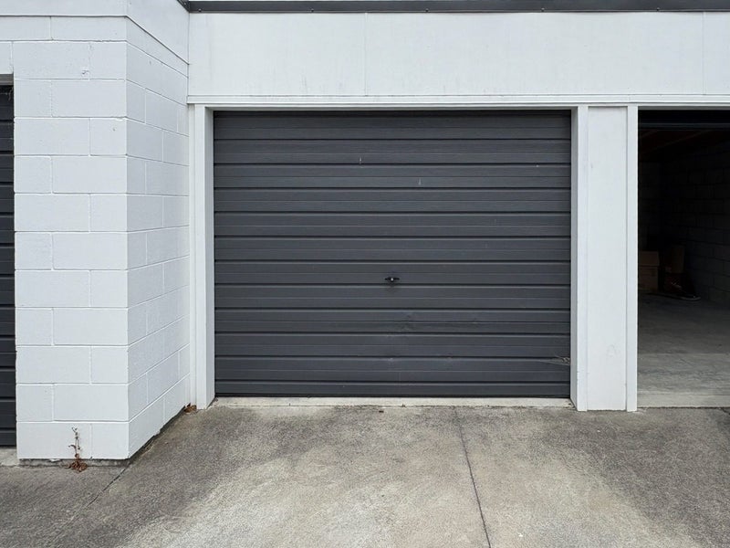 4/28 Aikmans Road, Merivale, Christchurch - Carousel 14