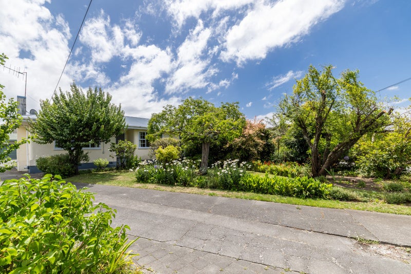 6 Avon Terrace, Taradale, Napier - Carousel 17