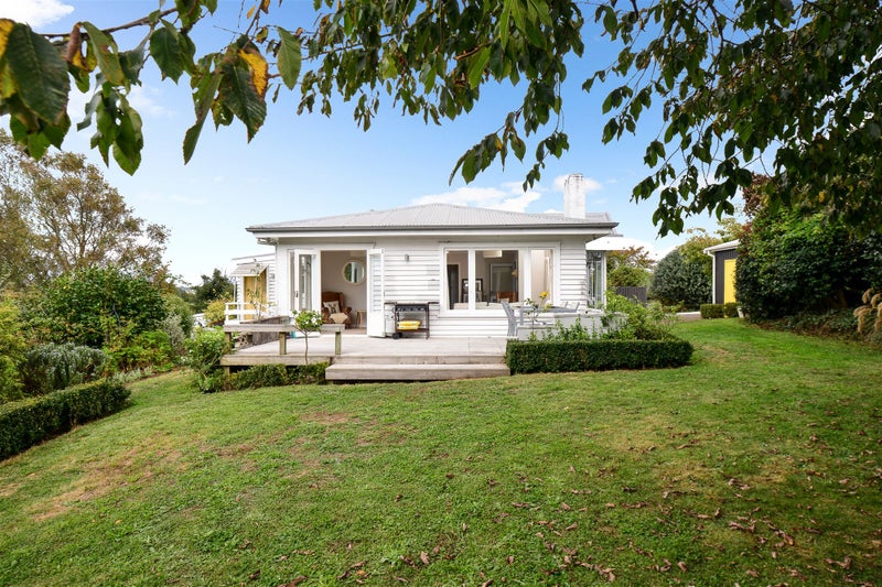 43 Gibson Road, Dinsdale, Hamilton - Carousel 2