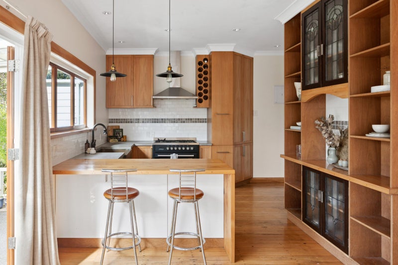 13 Clifford Street, Whataupoko, Gisborne - Carousel 2