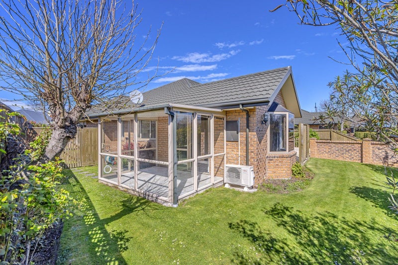 46 Glasnevin Drive, Casebrook, Christchurch - Carousel 12