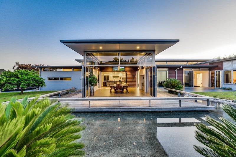 3 Peninsula Point, Huntington, Hamilton - Carousel 2