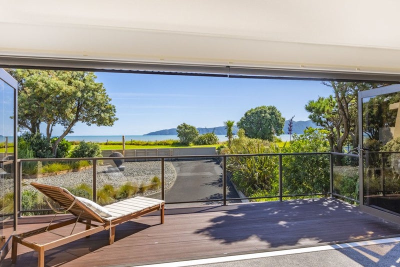 82 Marine Parade, Paraparaumu Beach, Paraparaumu - Carousel 1