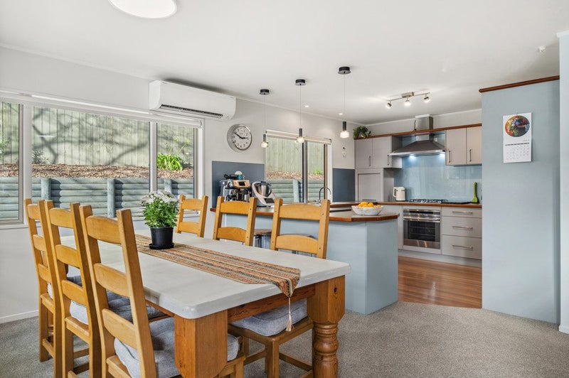 84D Kawaha Point Road, Kawaha Point, Rotorua - Carousel 2